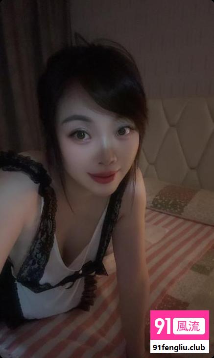 三里亭大胸小七